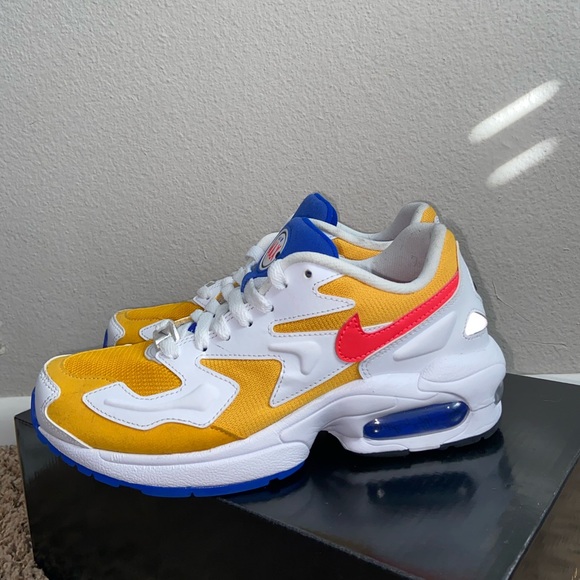 Nike Air Max2 Light - Picture 2 of 5